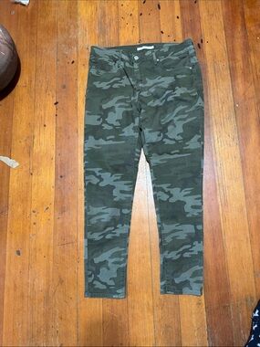 Levi's Women's Skinny Camo Jeans - Olive Green